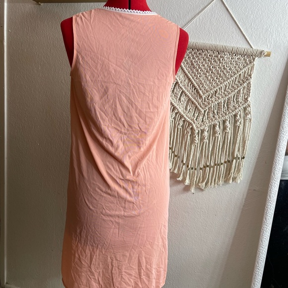 Sold ! Vintage Peach Sleeveless nightgown Dress with Embroidered  #4 - Picture 3 of 6